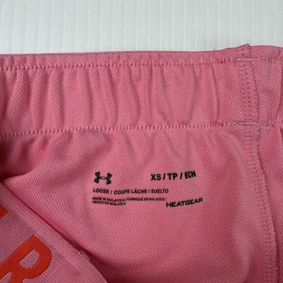 Under Armour Pink Shorts Size XS Loose Fit Heatgear - Picture 5 of 9